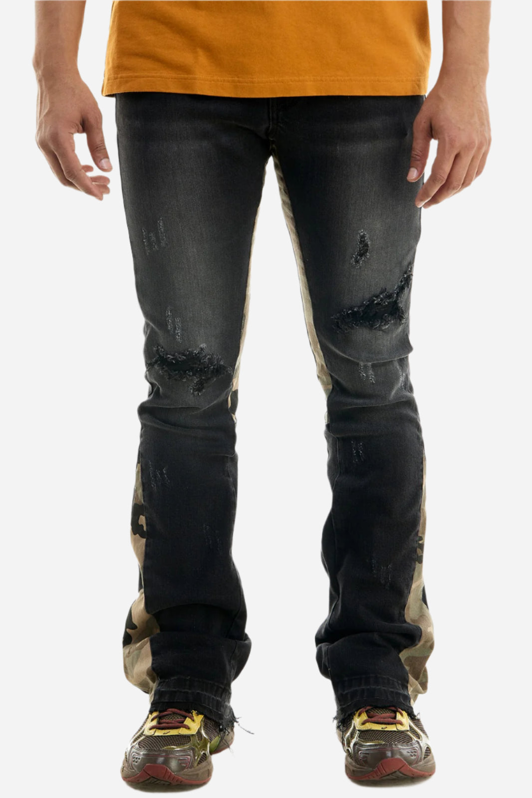 files/BlackCamoSkinny_FlareJeans01.jpg