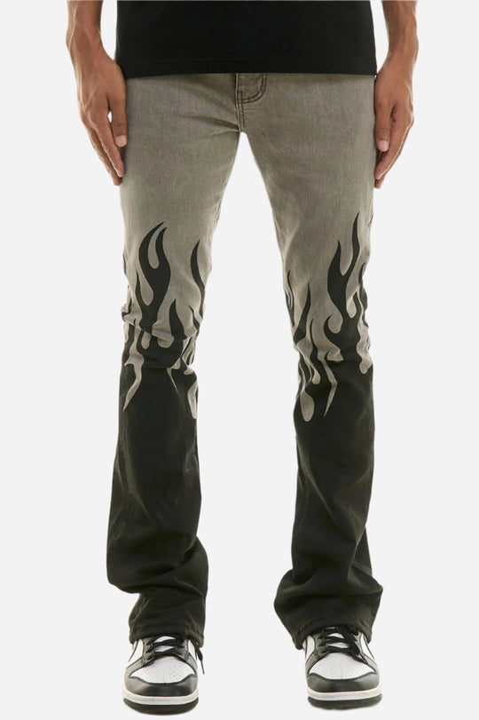 Intense Flare Jeans