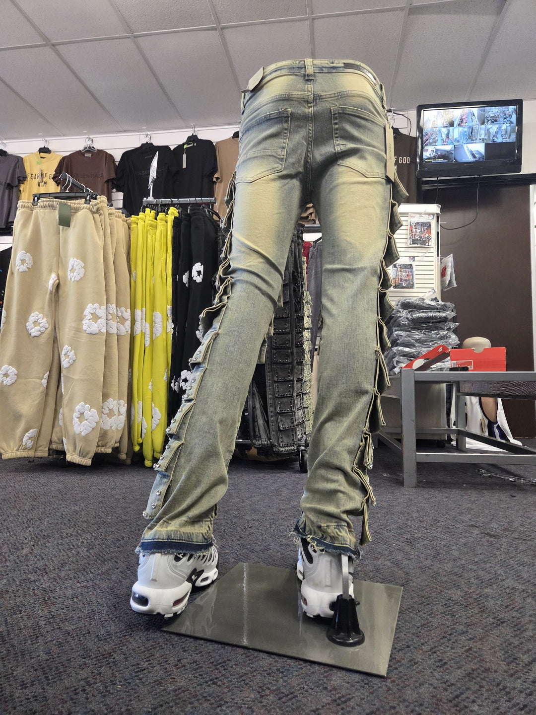 Light Wash Denim Jeans